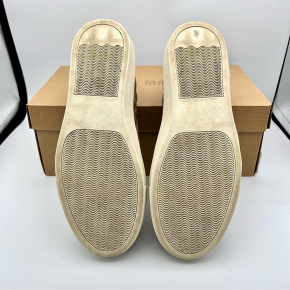 EUC Women’s Steve Madden Ecentrcq Grey Quilted Slip On Sneaker Size 8 - Picture 2 of 8